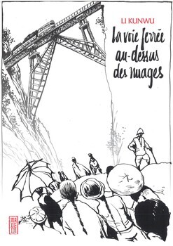 La voie ferrée au-dessus des nuages